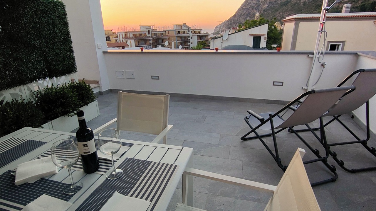 Photo of Outdoor in Meta