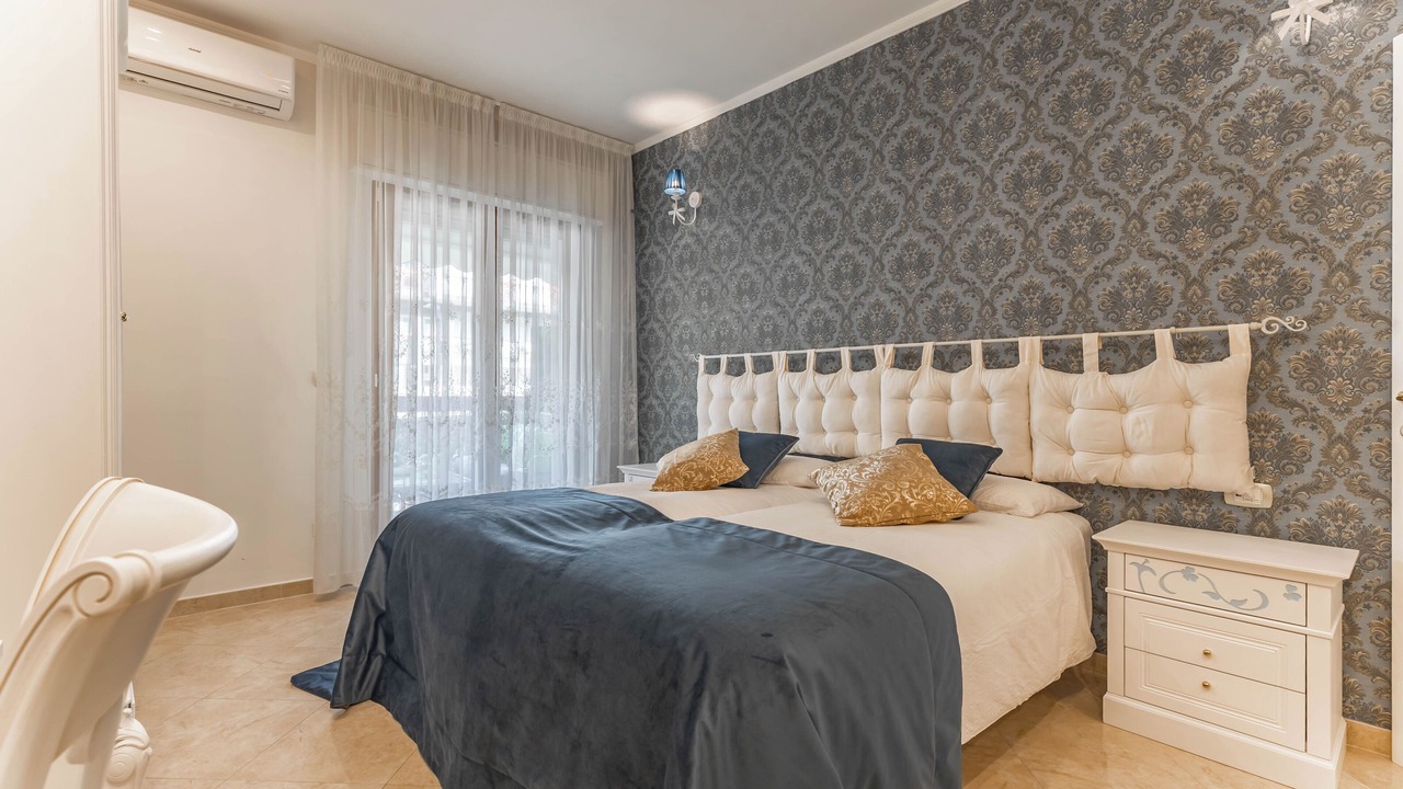 Photo of Bedroom in Trani