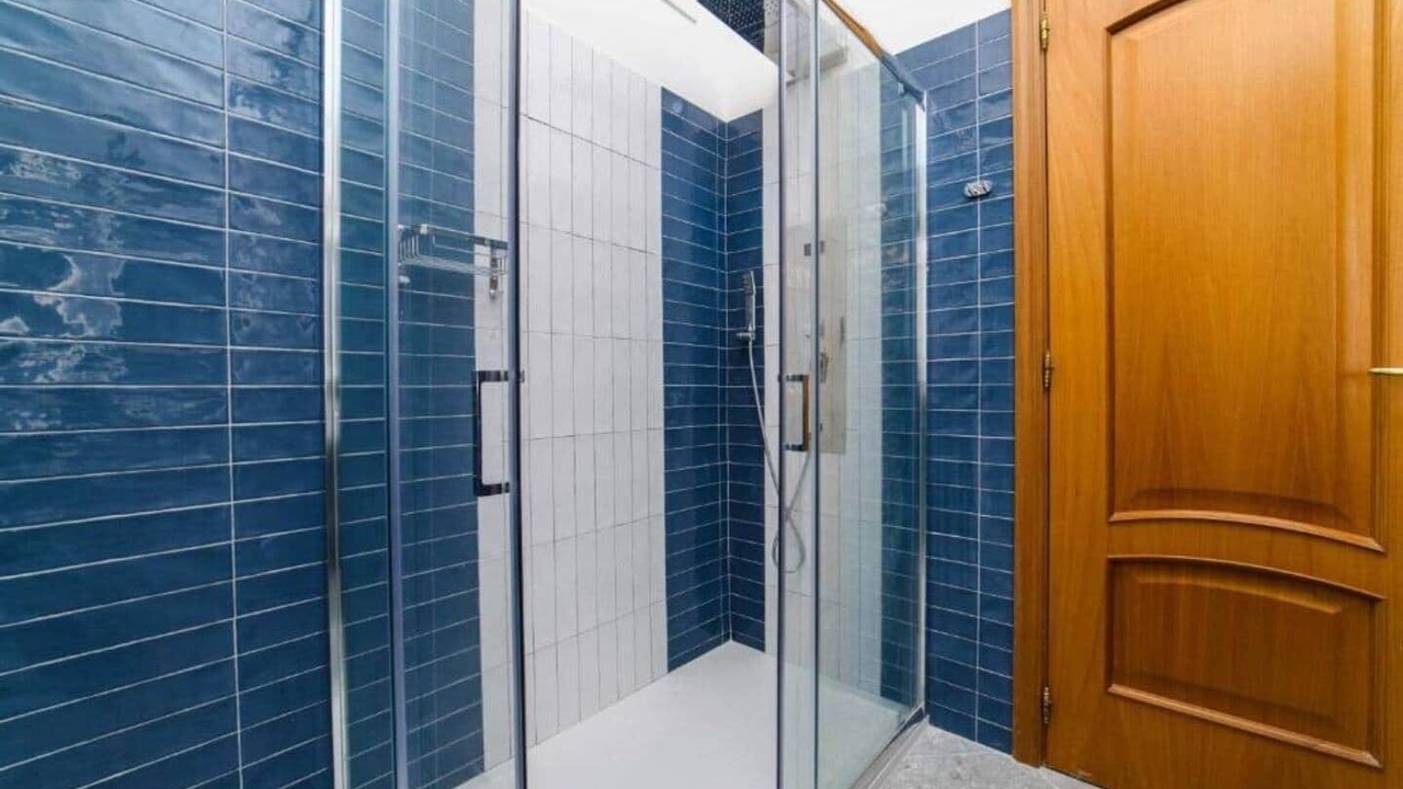 Photo of Bathroom in Meta