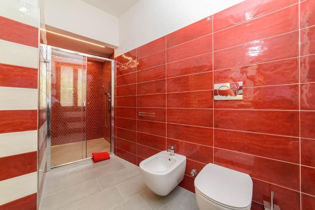 Photo of Bathroom in Meta