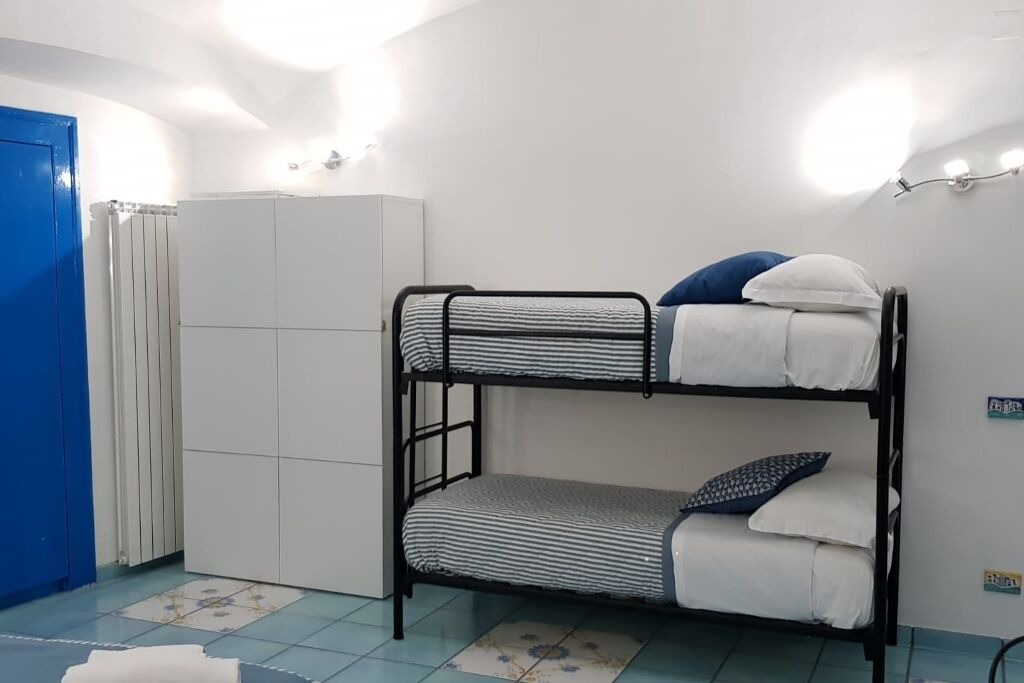 Photo of Bedroom in Mergellina