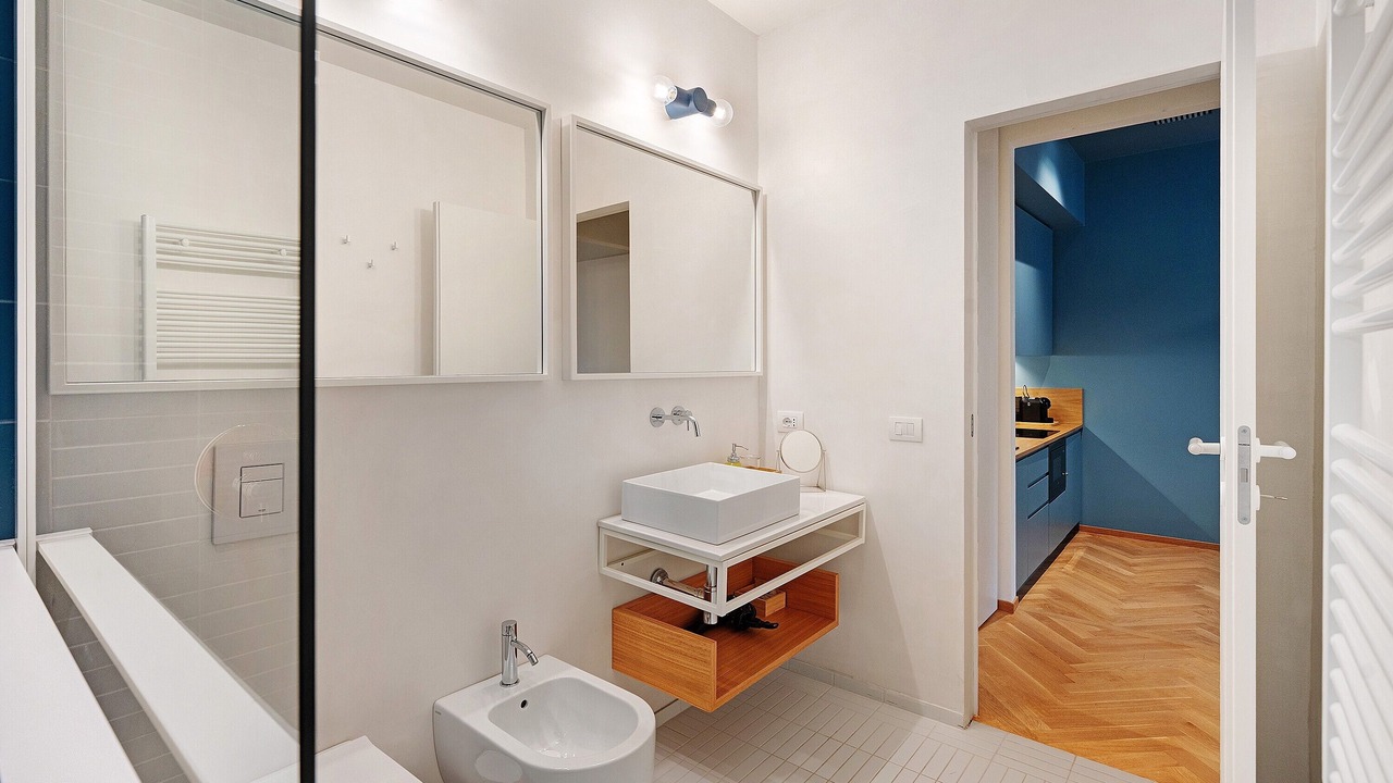 Photo of Bathroom in Chiaia