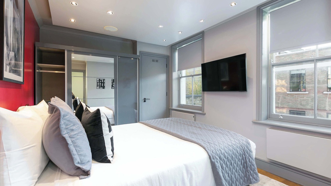 Photo of Bedroom in Holborn and Covent Garden