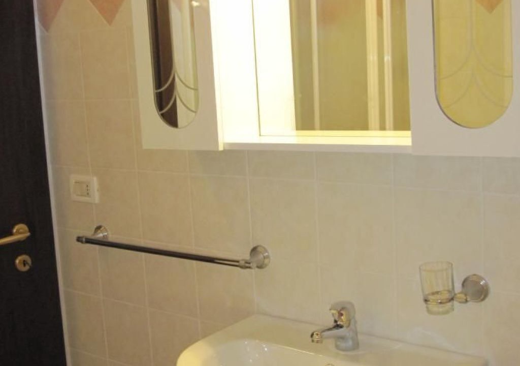 Photo of Bathroom in Notaresco