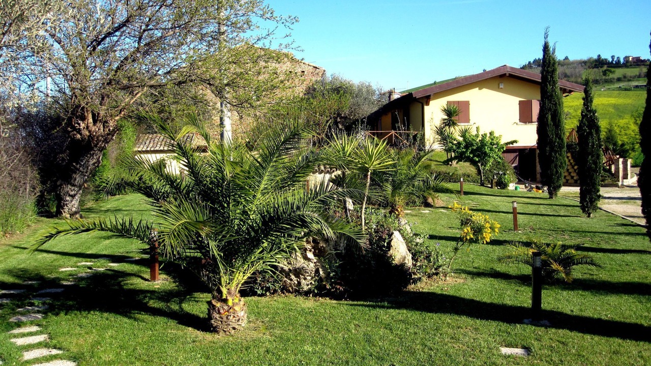 Photo of Others in Notaresco
