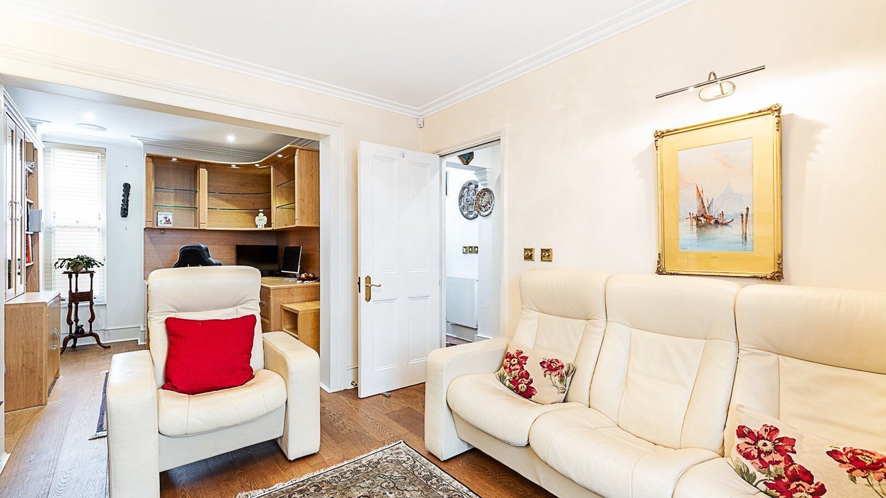 Photo of Livingroom in Warwick