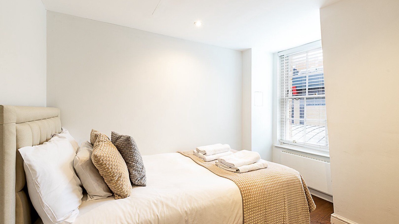 Photo of Bedroom in Warwick