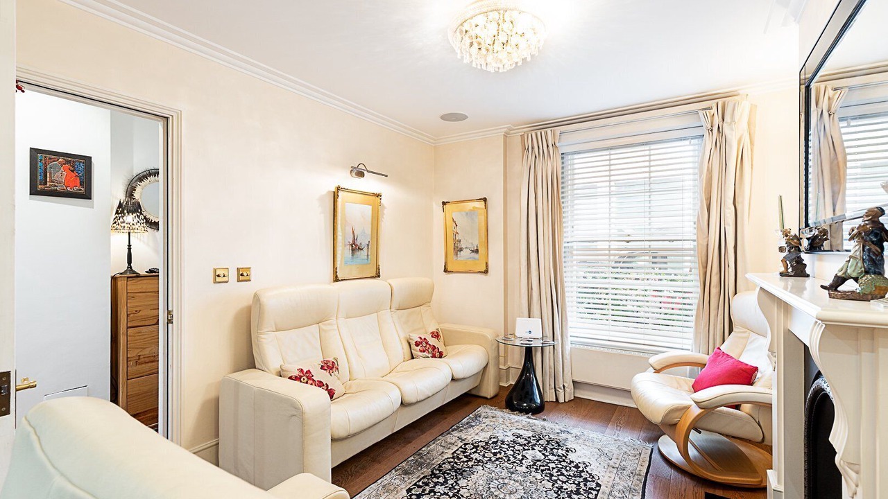 Photo of Livingroom in Warwick