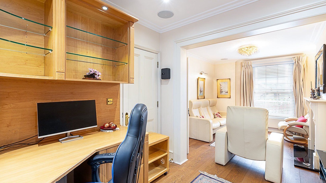 Photo of Livingroom in Warwick