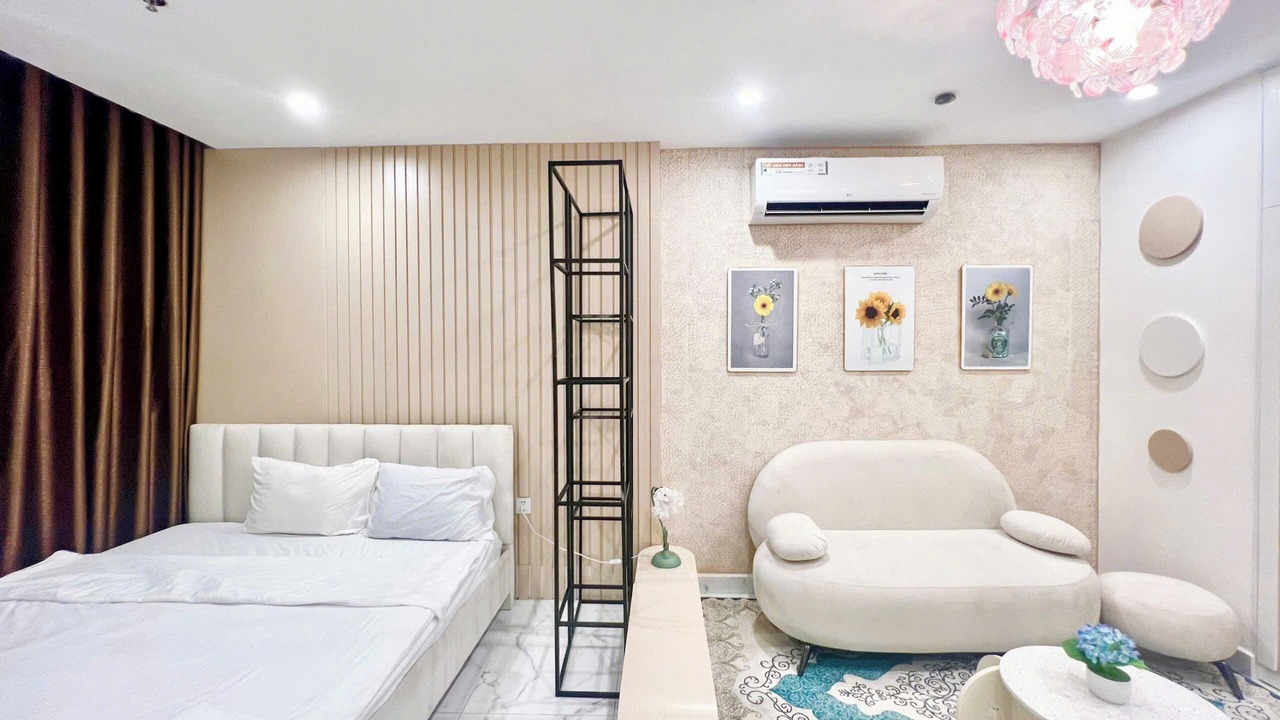 Photo of Bedroom in District 9