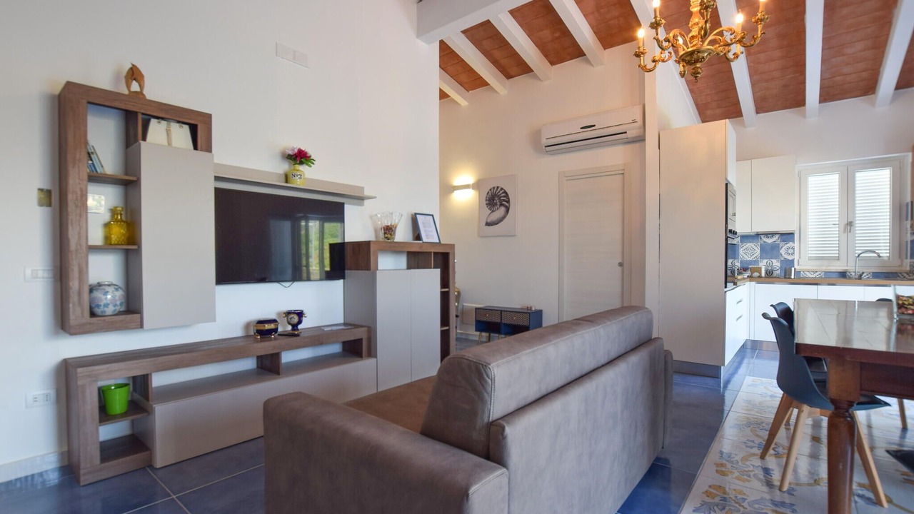 Photo of Bedroom in Laureana Cilento