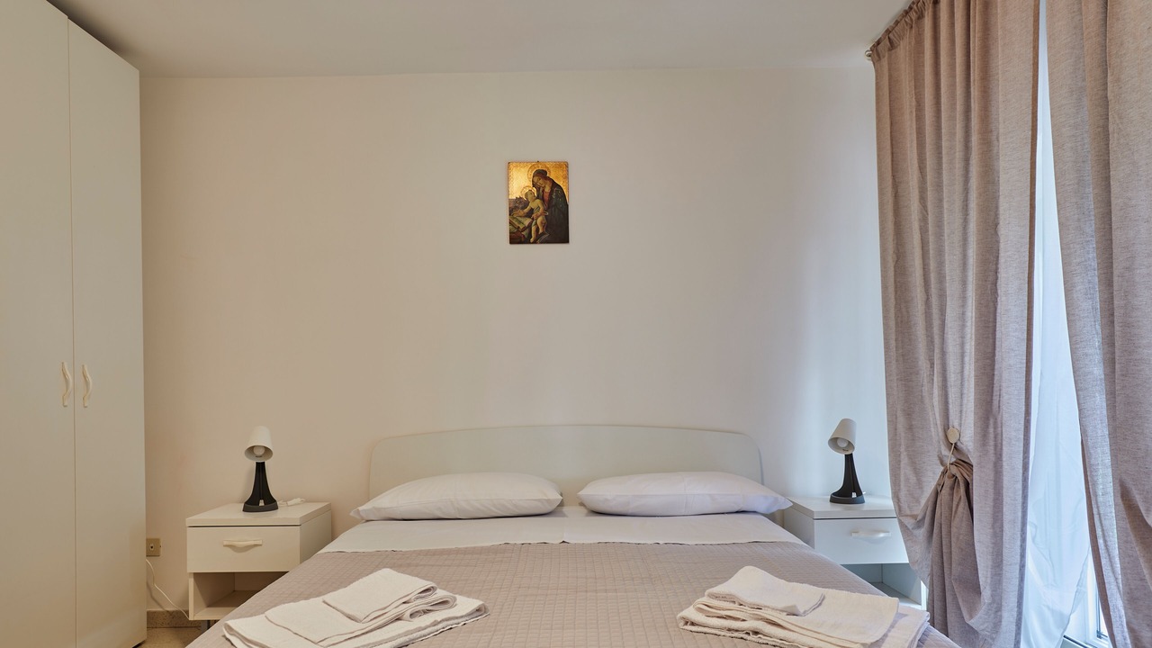 Photo of Bedroom in Pozzuoli