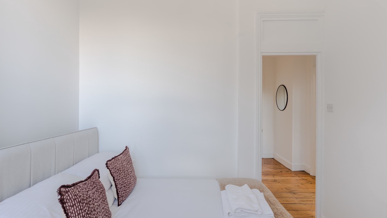 Photo of Bedroom in Kilburn