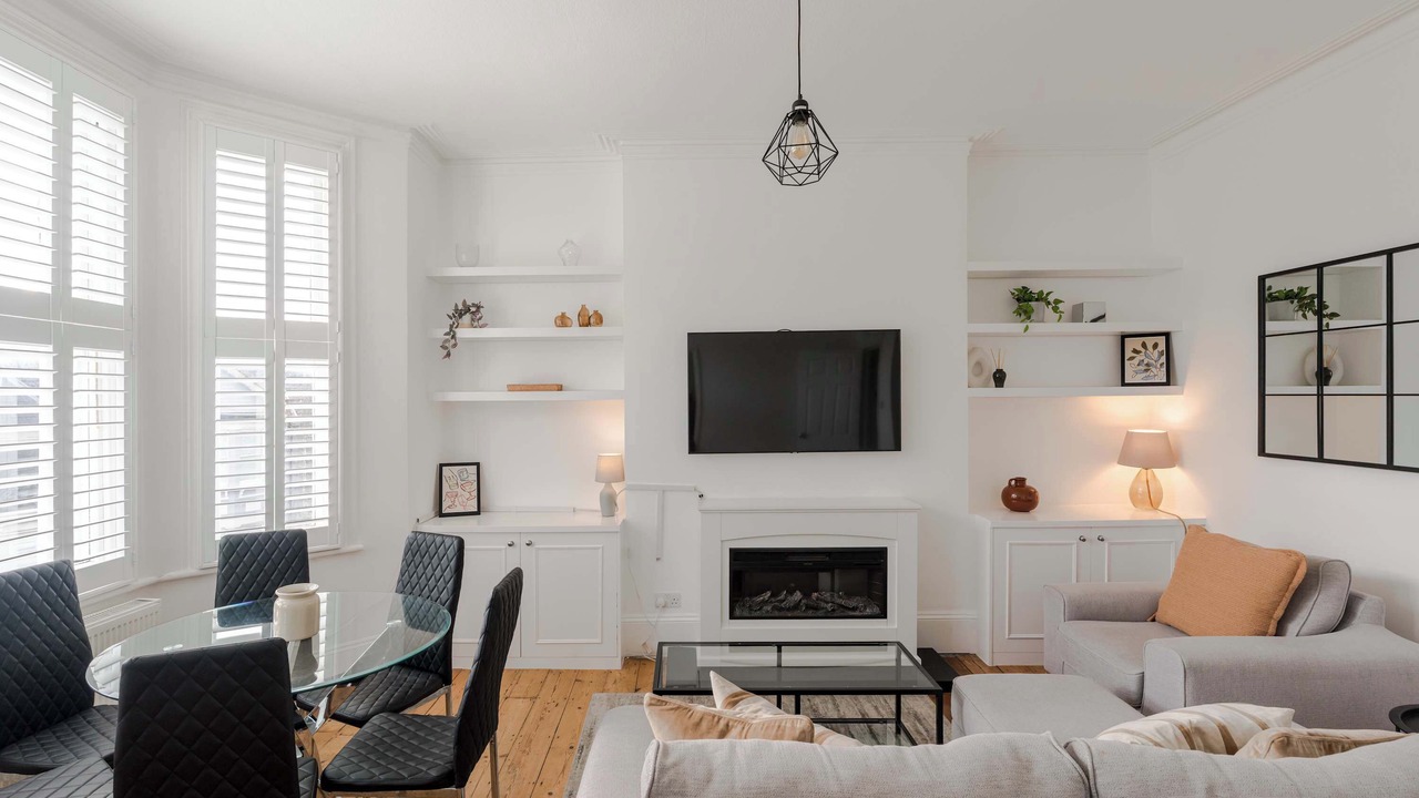 Photo of Livingroom in Kilburn