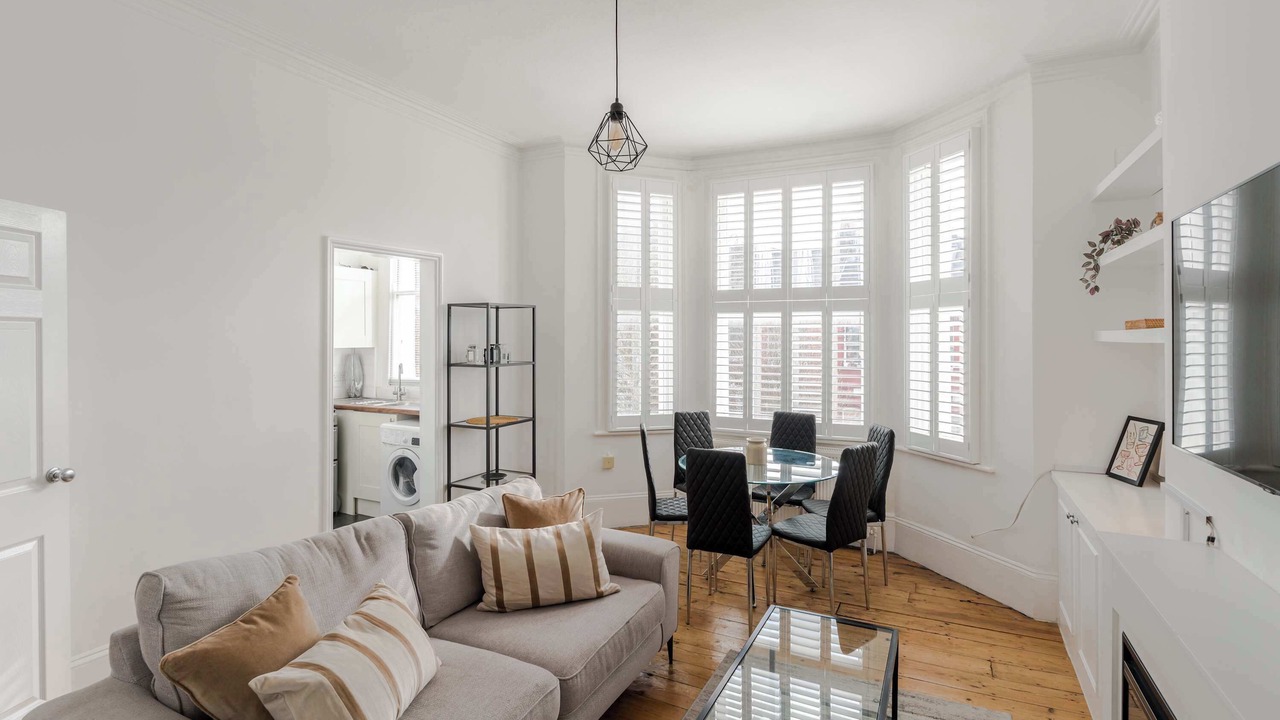 Photo of Livingroom in Kilburn