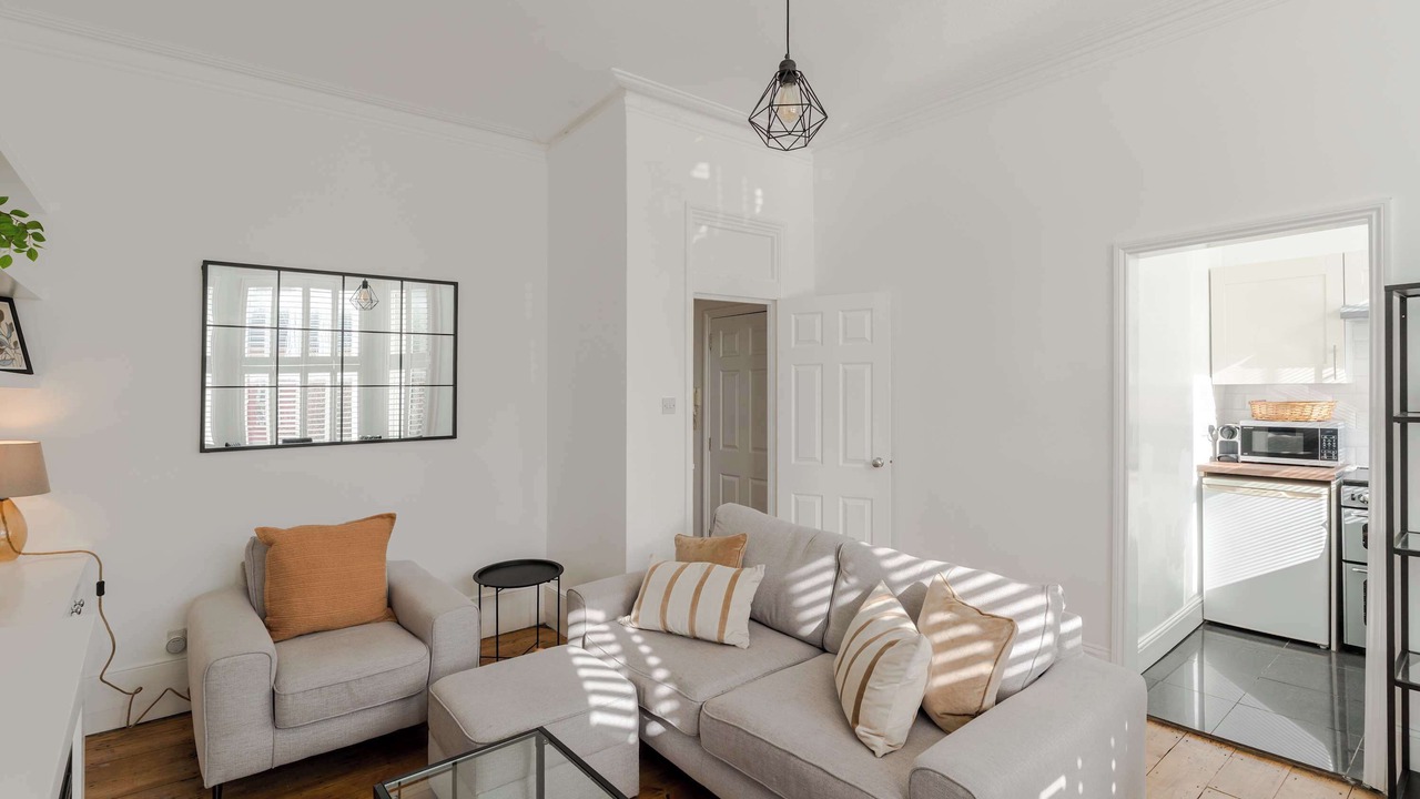Photo of Livingroom in Kilburn