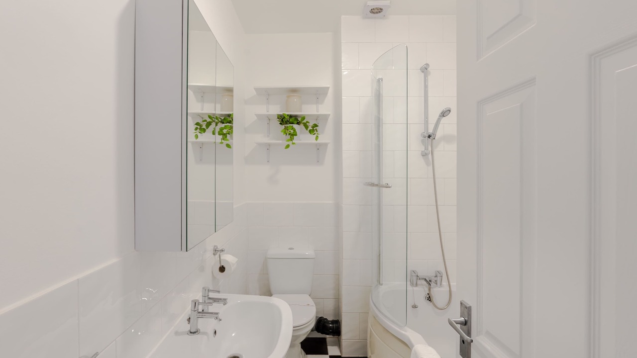 Photo of Bathroom in Kilburn