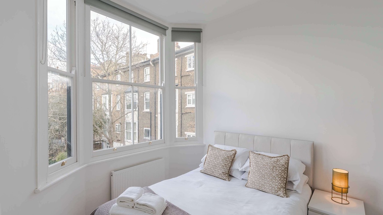 Photo of Bedroom in Kilburn