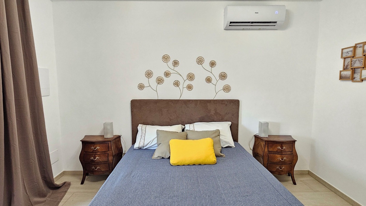 Photo of Bedroom in Trani