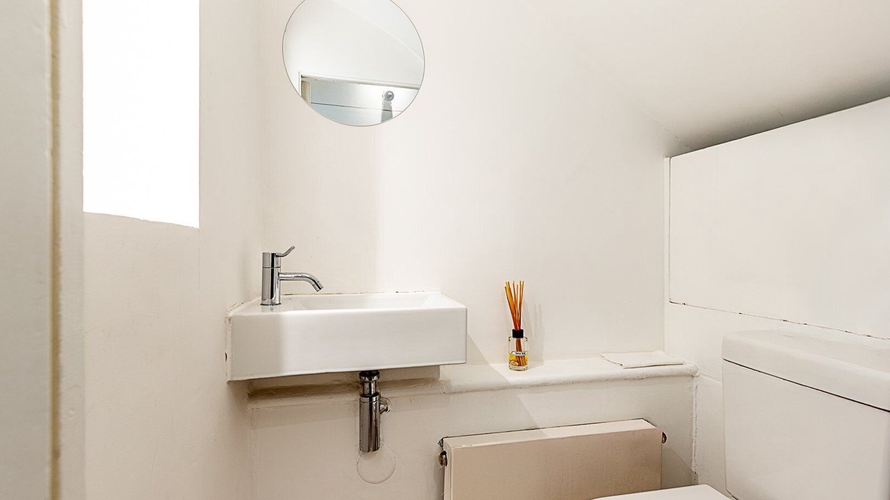 Photo of Bathroom in Angel