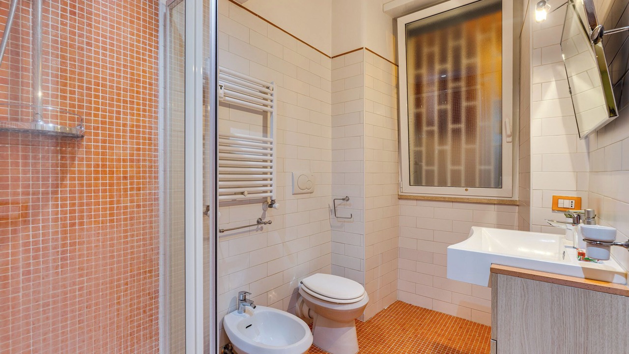 Photo of Bathroom in Tuscolano