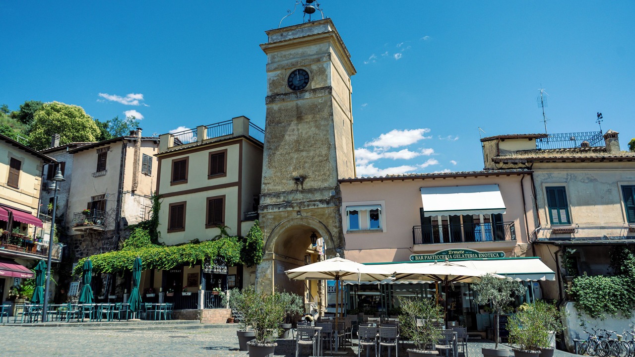 Photo of Others in Lake Bracciano