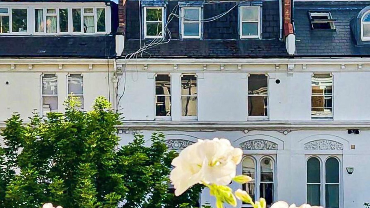 Photo of Outdoor in West Kensington