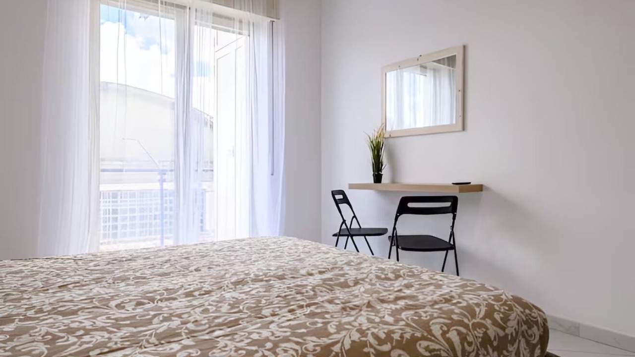 Photo of Bedroom in Naples