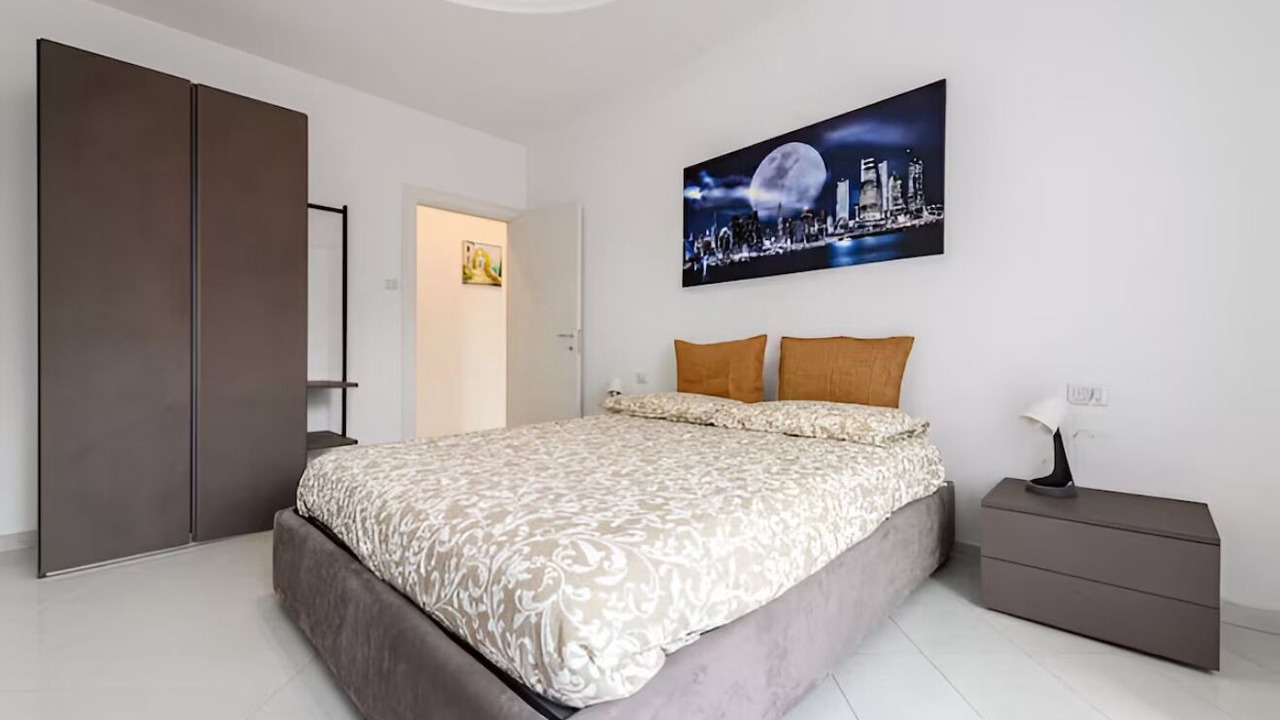 Photo of Bedroom in Naples