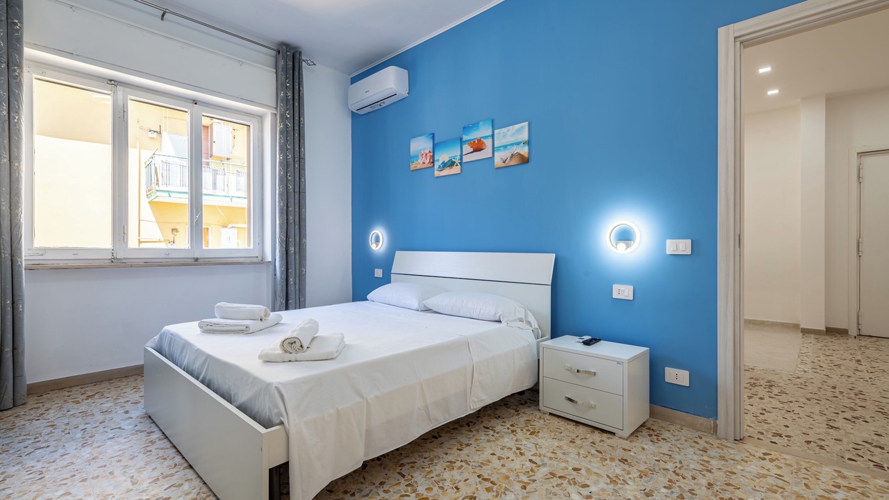 Photo of Bedroom in Bagnoli