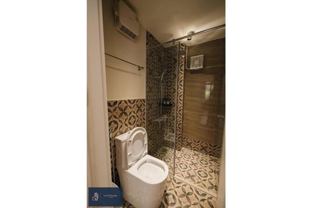 Photo of Bathroom in Van Mieu