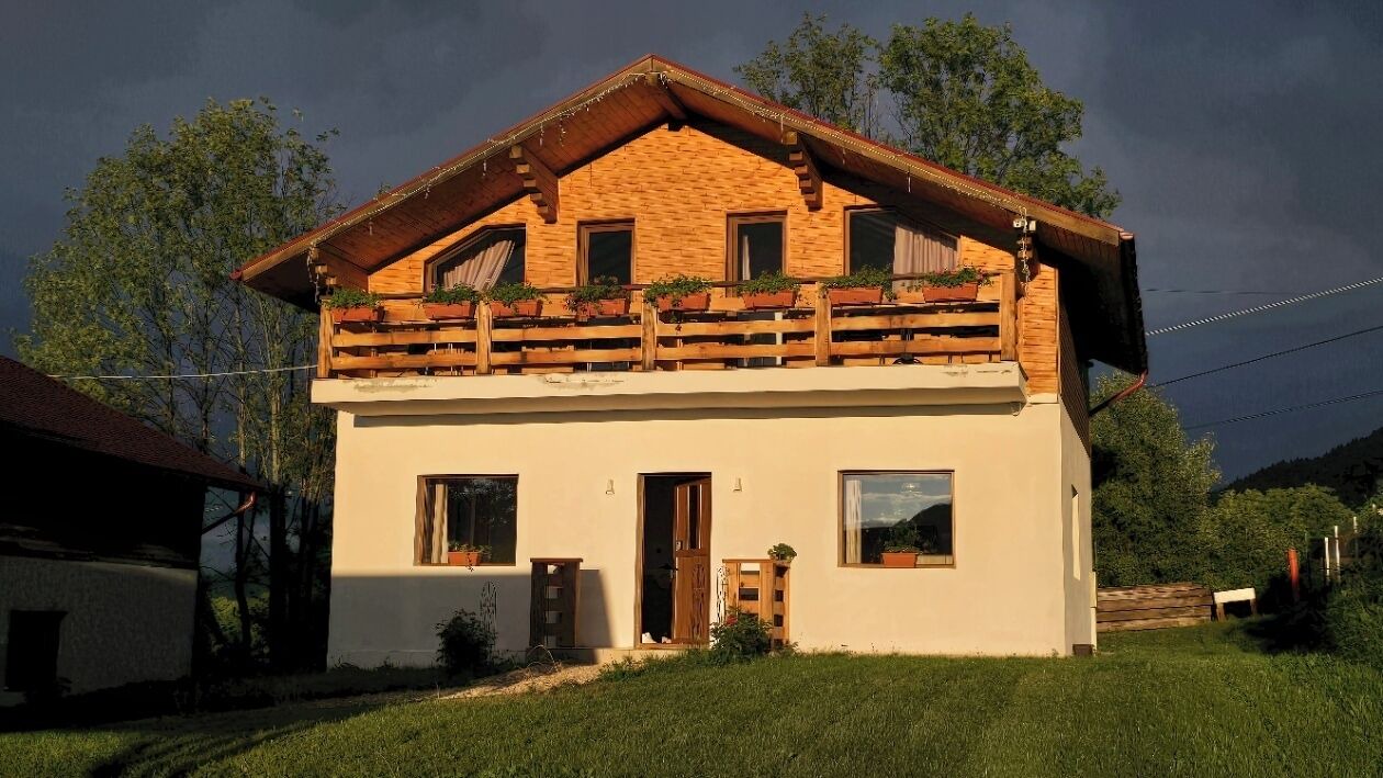 Photo of Outdoor in Bran
