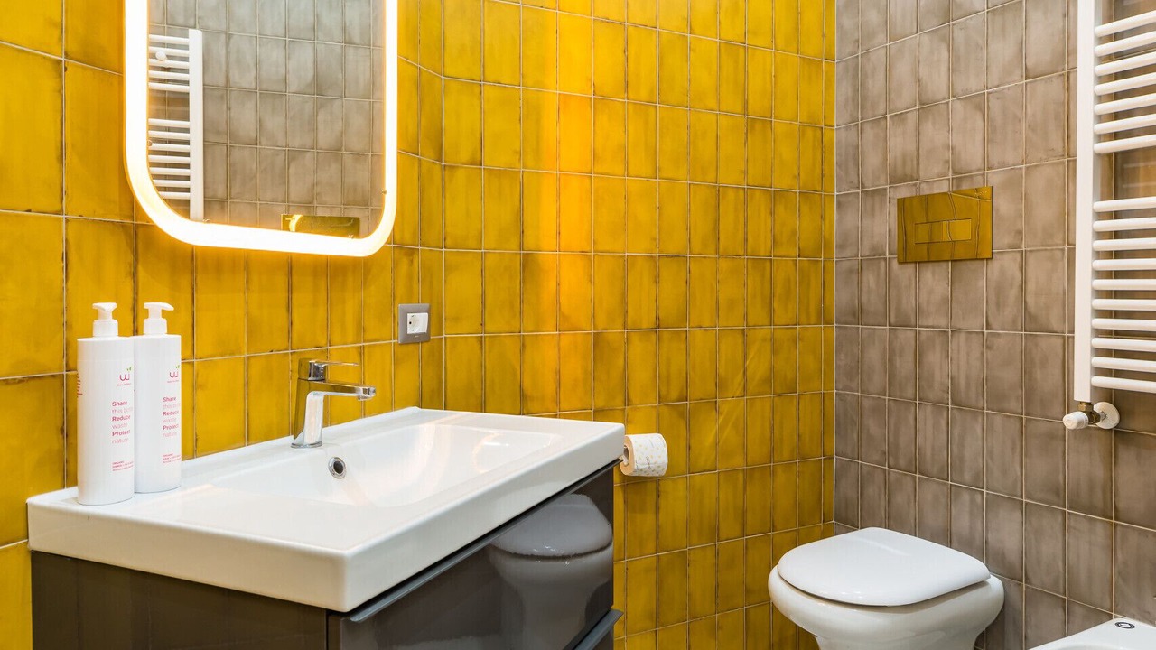 Photo of Bathroom in Naples City Centre