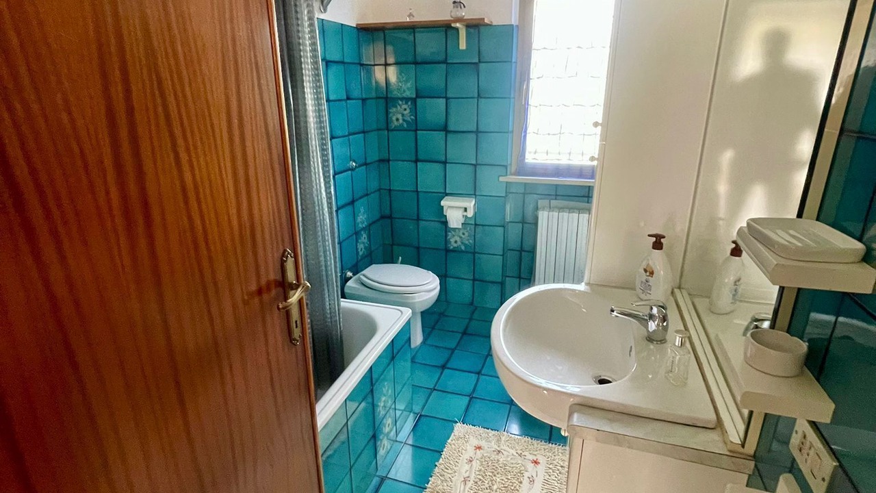 Photo of Bathroom in Montorio al Vomano