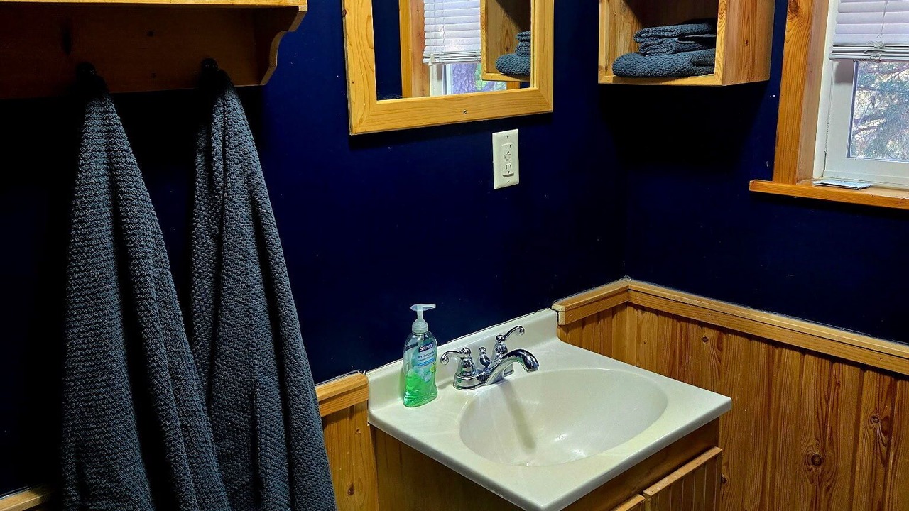 Photo of Bathroom in Rosebud