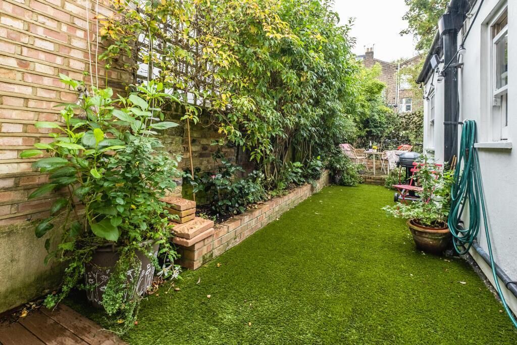 Photo of Patio Balcony in Finsbury Park