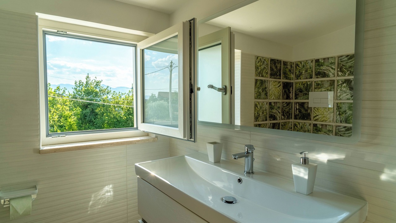 Photo of Bathroom in Chiusano di San Domenico