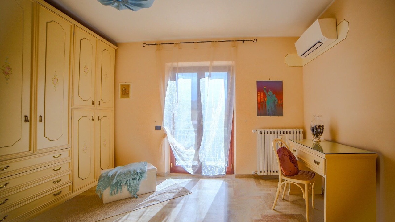 Photo of Bedroom in Isola del Liri