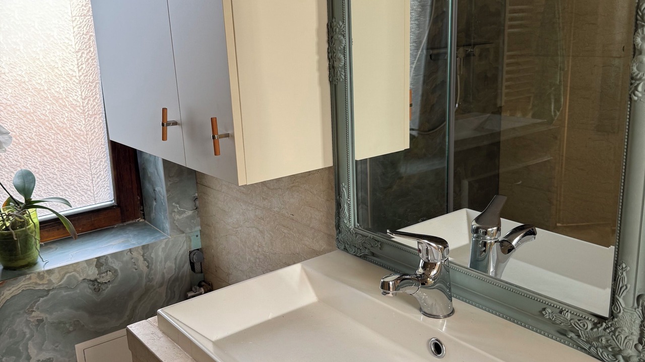 Photo of Bathroom in Old Town