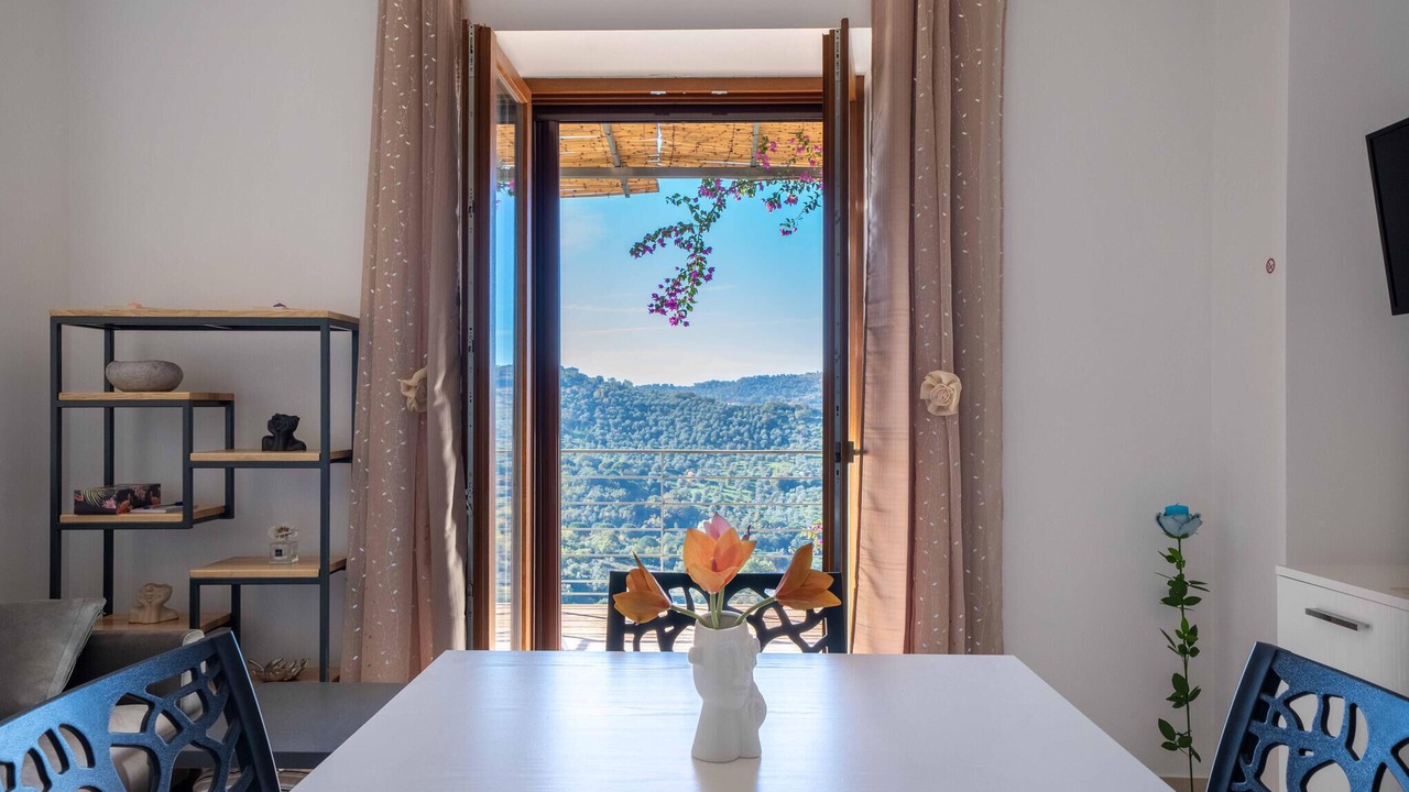 Photo of Bedroom in Laureana Cilento