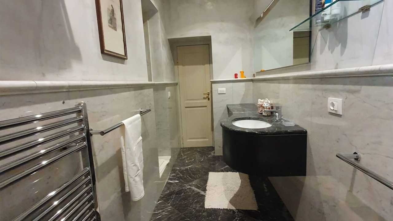 Photo of Bathroom in Rione XVI Ludovisi