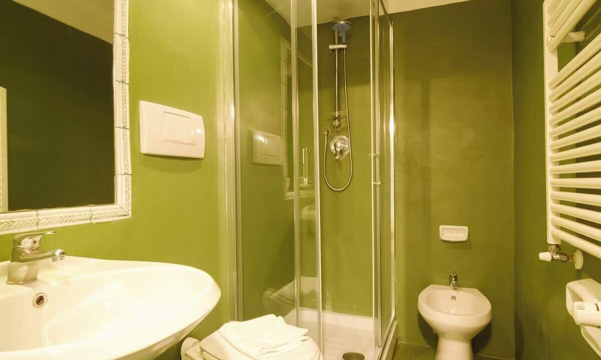 Photo of Bathroom in Rione XIV Borgo