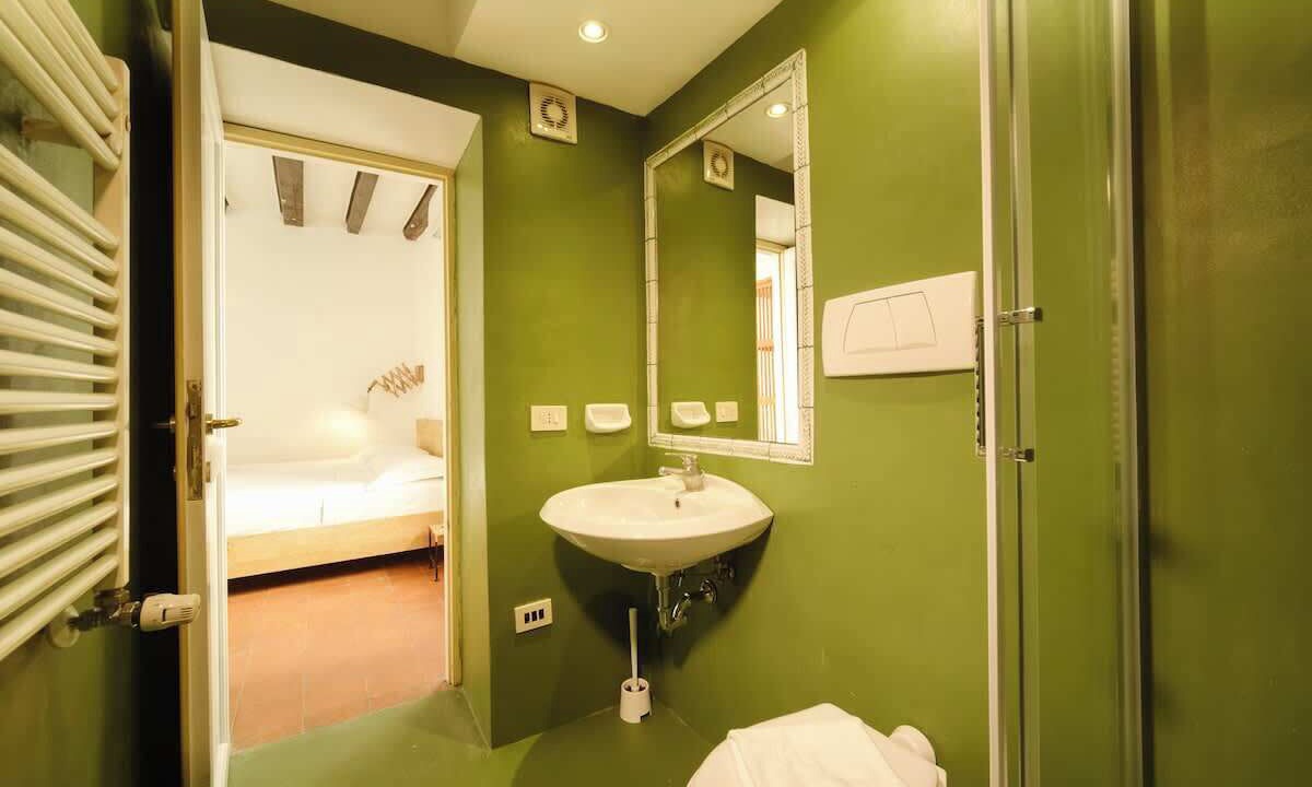 Photo of Bathroom in Rione XIV Borgo
