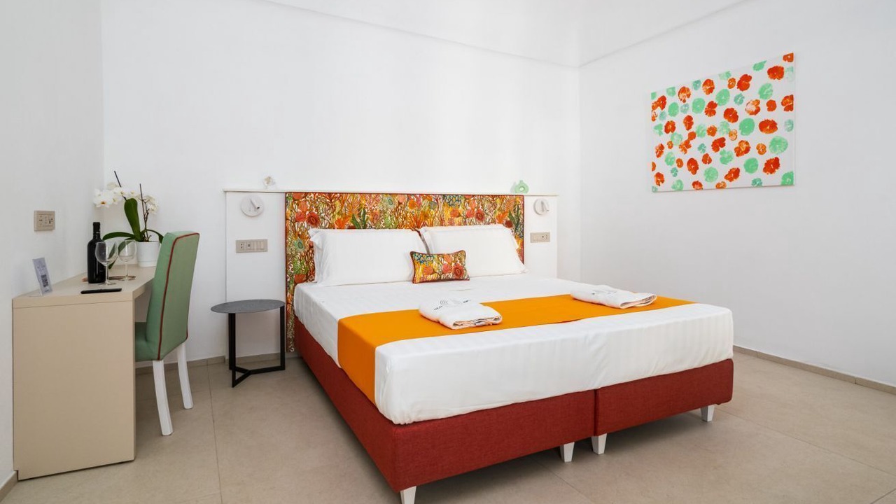 Photo of Bedroom in Meta