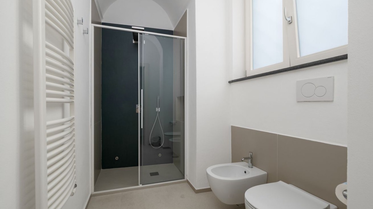 Photo of Bathroom in Meta