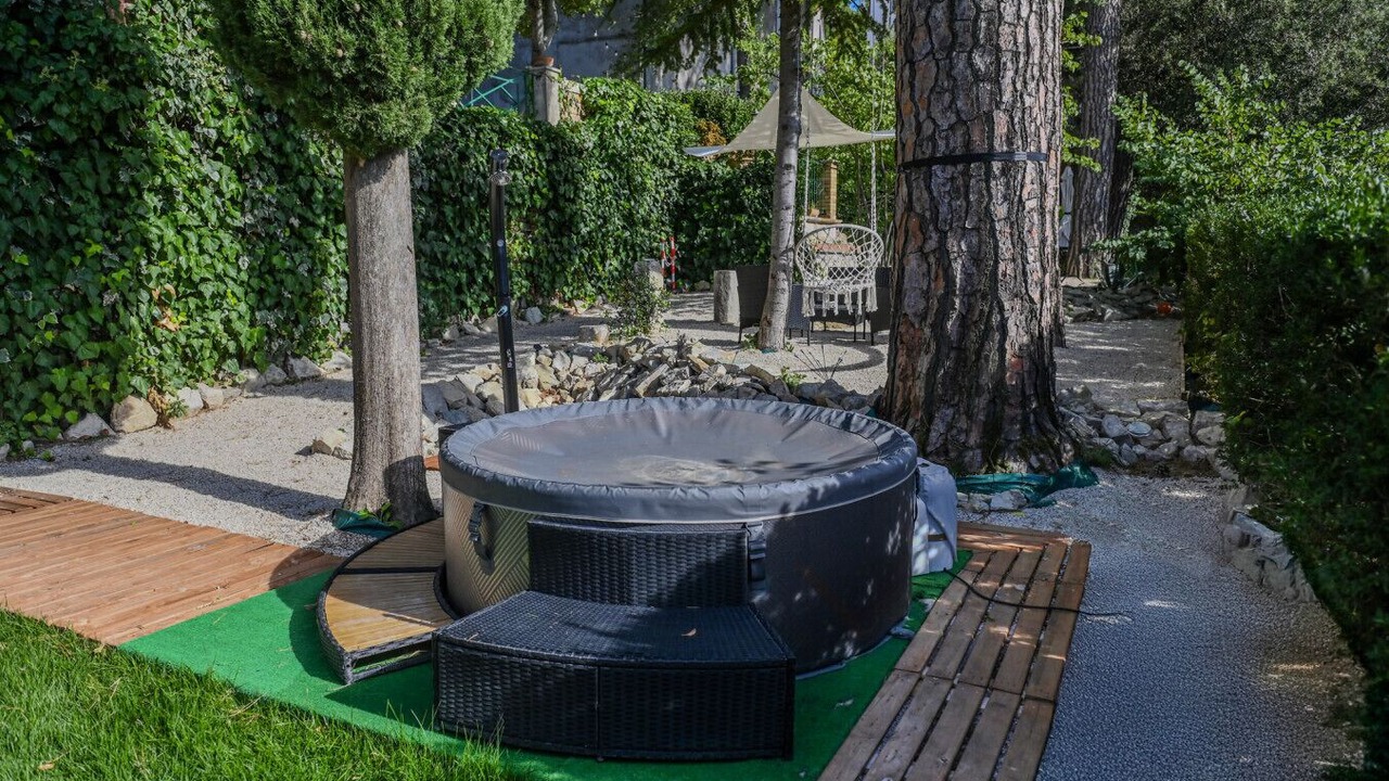 Photo of Outdoor in Baselice