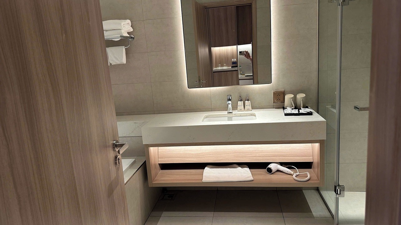 Photo of Bathroom in Ha Long