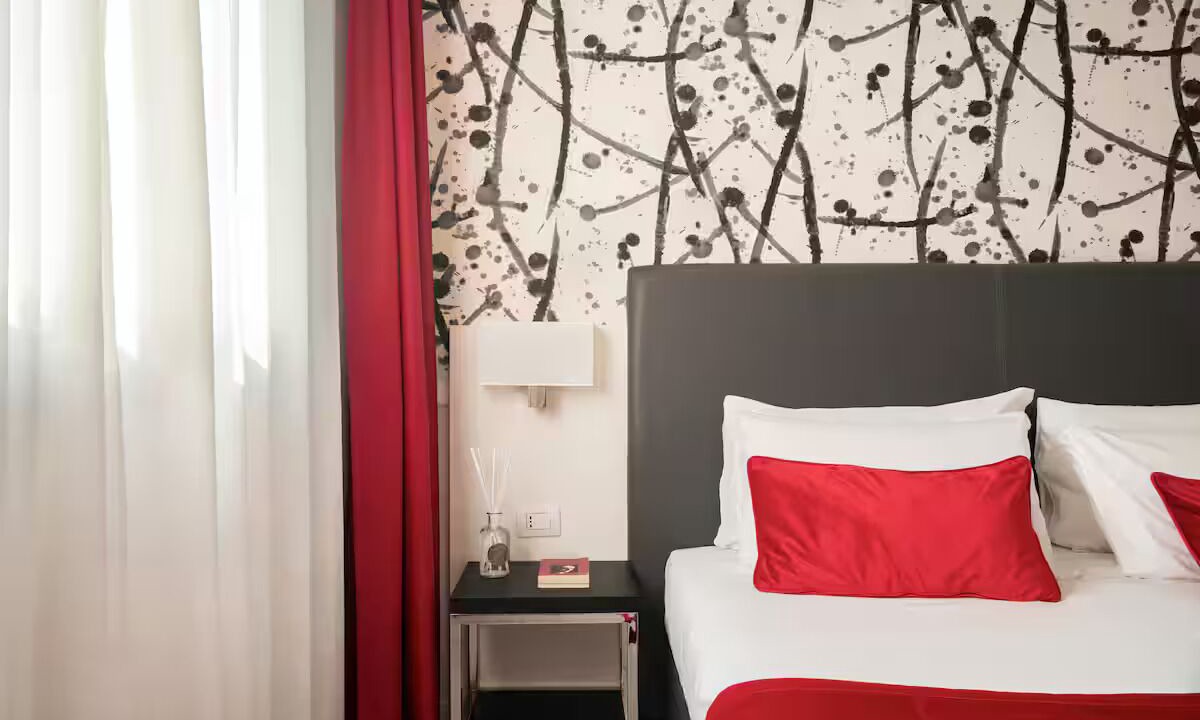 Photo of Bedroom in EUR