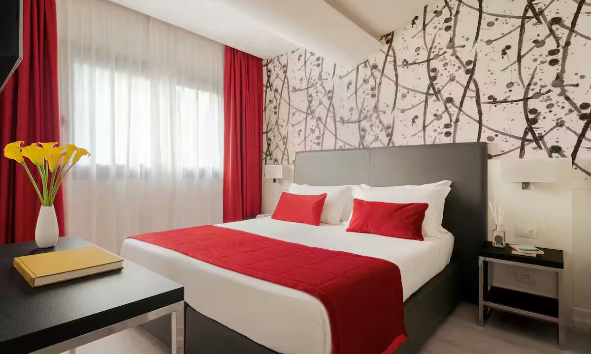 Photo of Bedroom in EUR
