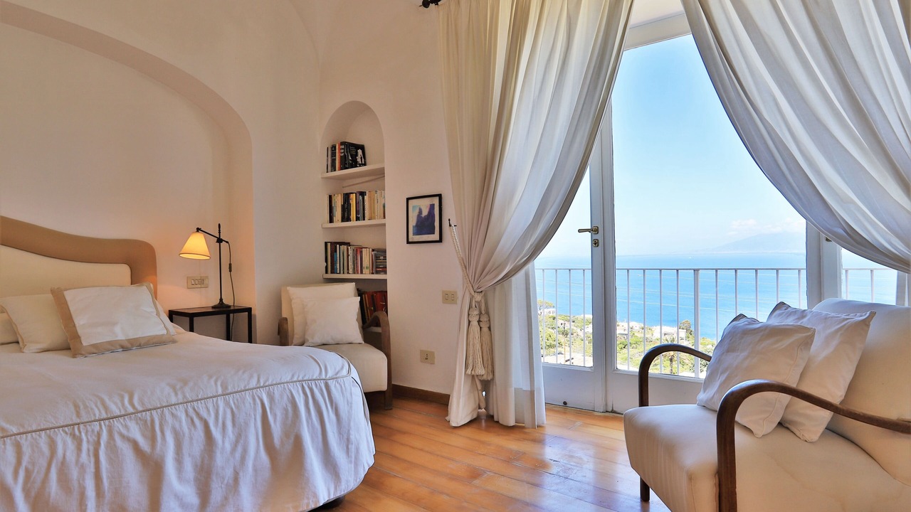 Photo of Bedroom in Marina Grande